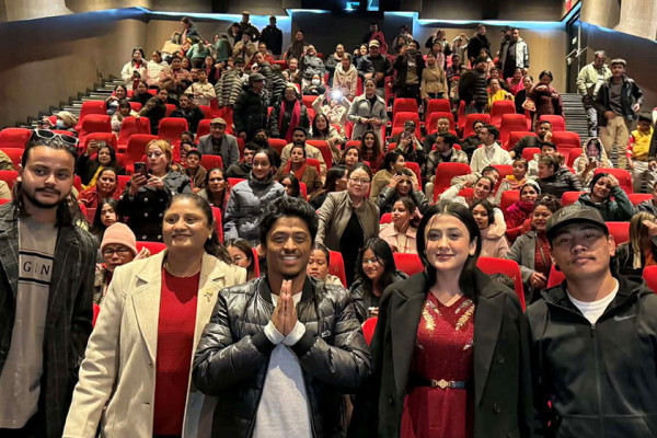 चलचित्र ‘गोबर गणेश’ ले पाउँदै छ राम्राे प्रतिक्रिया